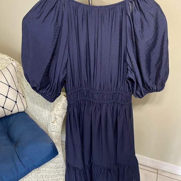 Vineyard Vines Blue Midi Dress -Size XS – Puff Sleeves, Ruffle Hem - Picture 5 of 7